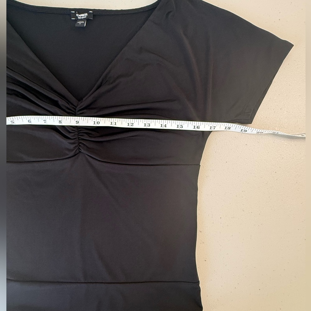 Express bodysuit - Picture 4 of 7